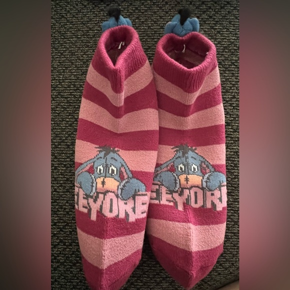 Eeyore Slipper Socks Set - Picture 7 of 8